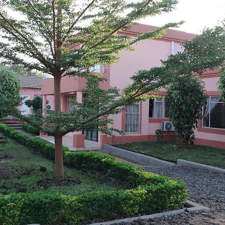 Lepatino Bed & Breakfast Ливингстън Екстериор снимка