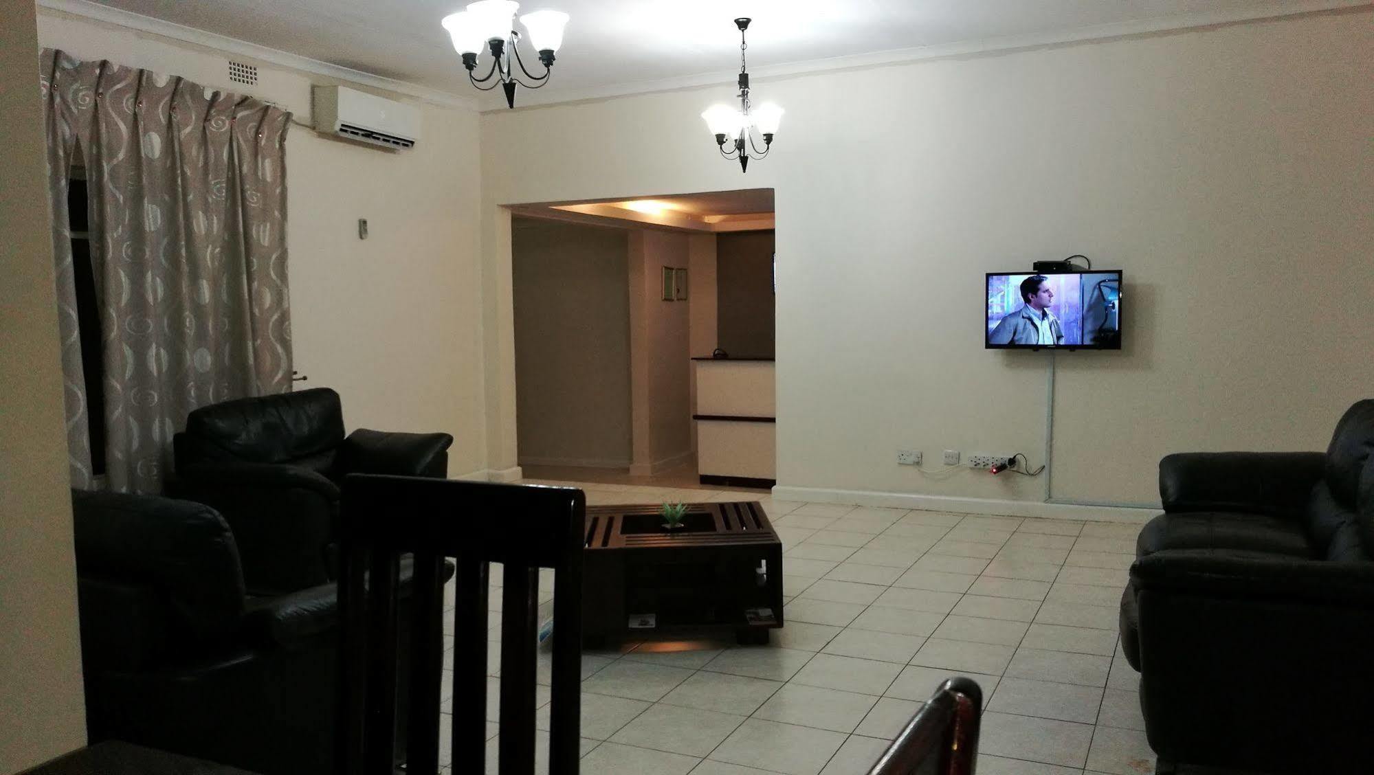 Lepatino Bed & Breakfast Ливингстън Екстериор снимка